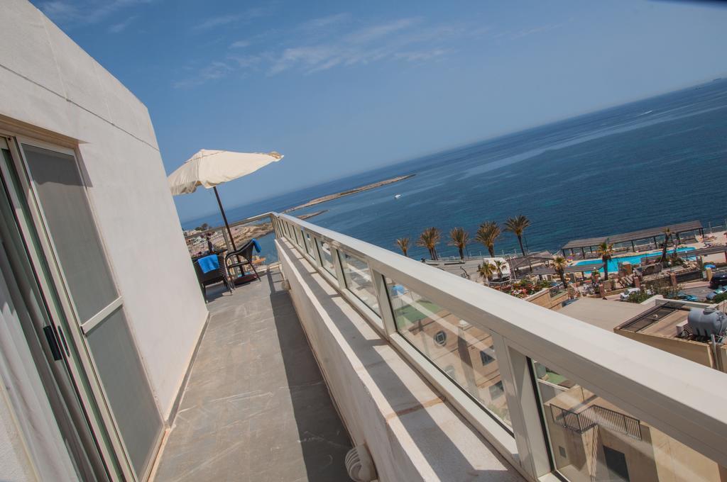 Club Salina Wharf Aparthotel Qawra Szoba fotó